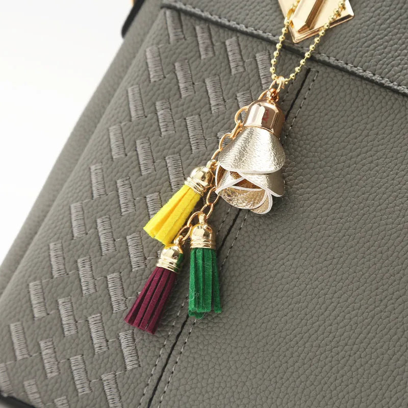Fashion Women Handbags Tassel PU Leather Totes Bag Top-handle Embroidery Crossbody Bag Shoulder Bag Lady Simple Style Hand Bags