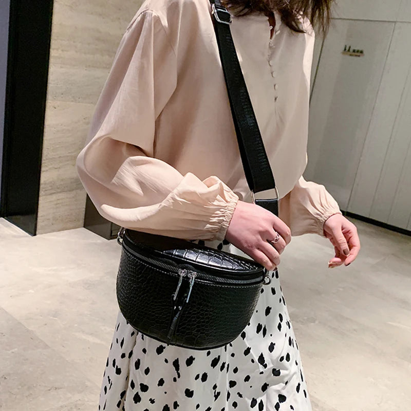 Luxury Designer Saddle Women's Chest Bag High Quality Crossbody Bags Female Fashion Chain Handbag Hobos Bag Banana Belt Purse