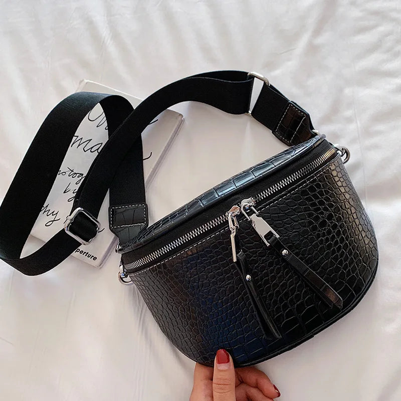 Luxury Designer Saddle Women's Chest Bag High Quality Crossbody Bags Female Fashion Chain Handbag Hobos Bag Banana Belt Purse