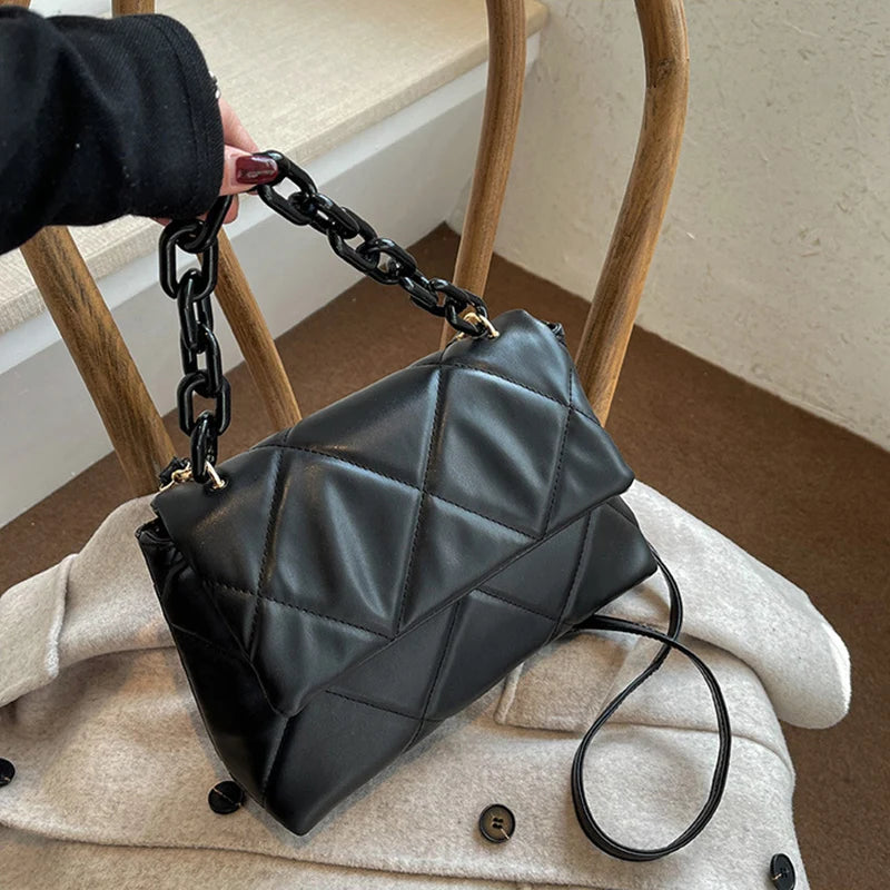 Vintage Pu Leather Shoulder Bags For Women Large Capacity Crossbody Bag Chains Decor Female Messenger Handbags Tote