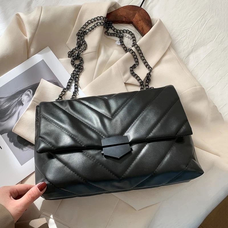 Luxury Chains Shoulder Bag Women PU Leather Armpit Bag Fashion Messenger Bag Small Flap Crossbody Bag Lady Shopping Pouch femme
