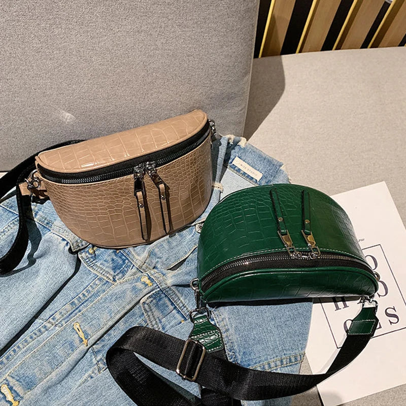 Luxury Designer Saddle Women's Chest Bag High Quality Crossbody Bags Female Fashion Chain Handbag Hobos Bag Banana Belt Purse