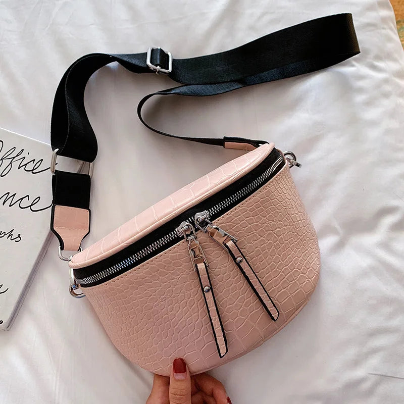 Luxury Designer Saddle Women's Chest Bag High Quality Crossbody Bags Female Fashion Chain Handbag Hobos Bag Banana Belt Purse
