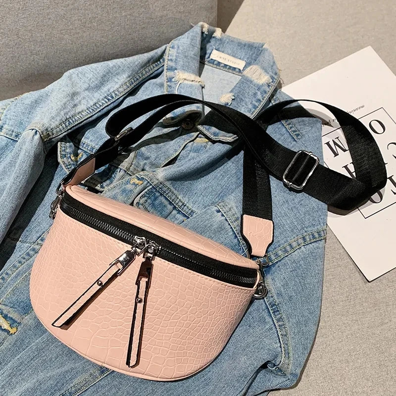 Luxury Designer Saddle Women's Chest Bag High Quality Crossbody Bags Female Fashion Chain Handbag Hobos Bag Banana Belt Purse