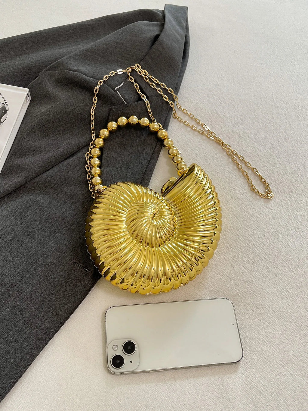 Golden Conch Shaped Shoulder Bag, Detachable Shoulder Strap, Lipstick Pouch, Elegant Shoulder Bag, Suitable For Evening Outings