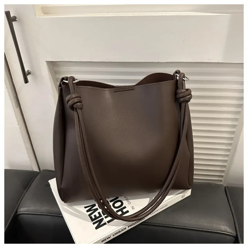 Fashionable High Quality Texture Crossbody Bag, Synthetic Leather Bucket Tote Bag, Single Shoulder Bag for Commuting Women's Bag