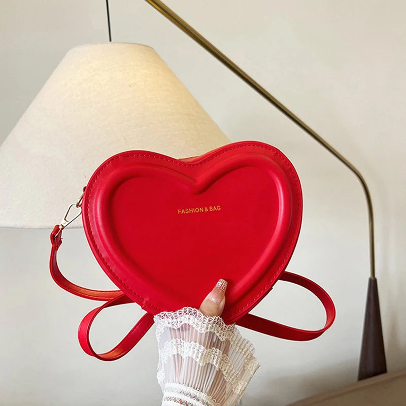 Fashion Heart Shape Crossbody Bags For Women New Solid Color PU Leather Shoulder Bag Casual Ladies Handbags Designer Female Bags