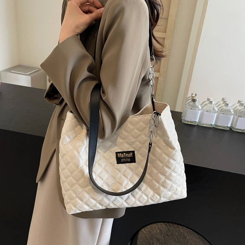 New Popular PU Leather Large Capacity Women's Bag Winter High Quality Quilted Design Shoulder Bag Commute Shopper Tote Bag