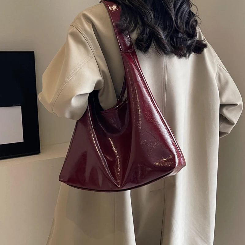Soft PU Leather Quality Underarm Bag Vintage Wine Red Ladies Shoulder Bag Commuter Large Handbag Women's Versatile Tote Bag