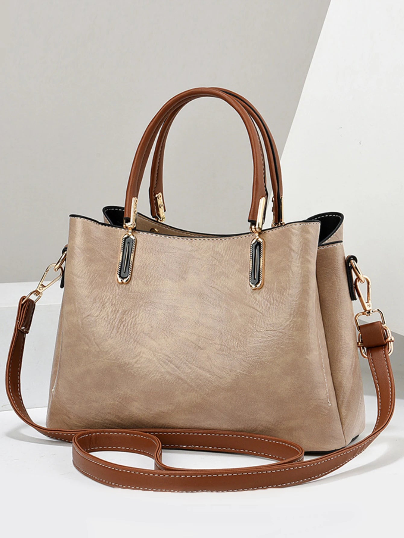 Fashionable and luxurious design women's bag, large capacity simple and high-end handbag shoulder bag