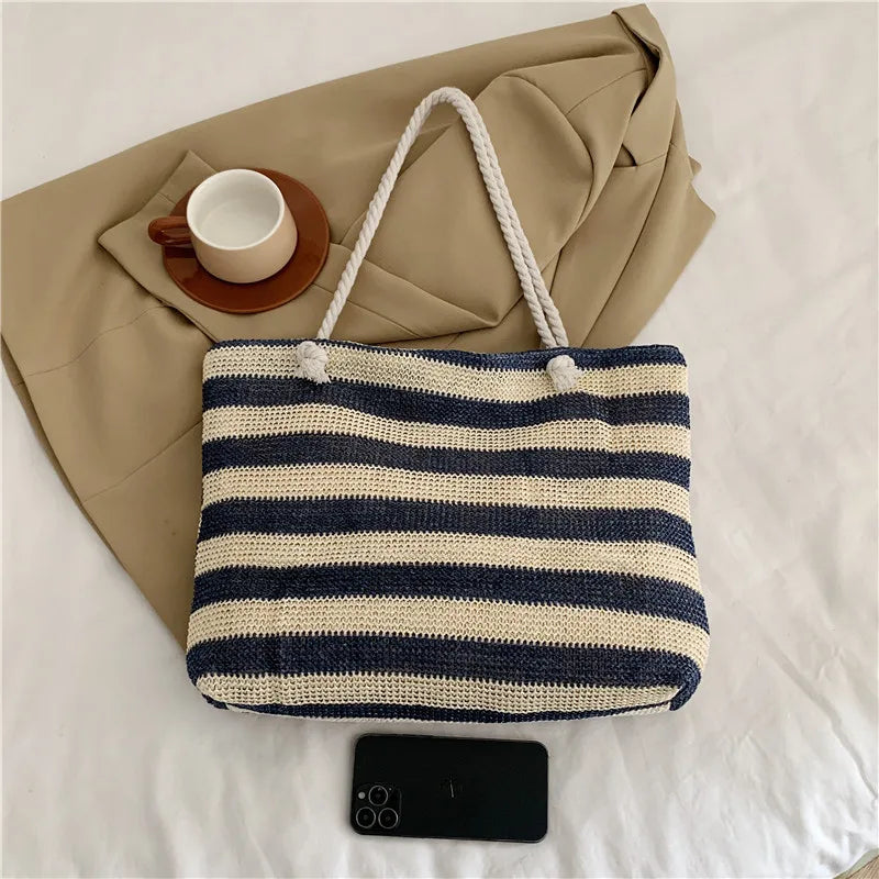 Women Straw Shoulder Bag Color Contrast Beach Handbag Large Capacity Simple Shoulder Bag Ladies Summer Daily Bag