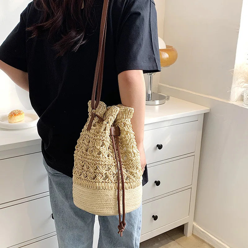 Handmade Women's Summer Straw Beach Shoulder Bag Woven Hollow Drawstring Shoulder Bags Knitted Fashion Female Design Travel Tote