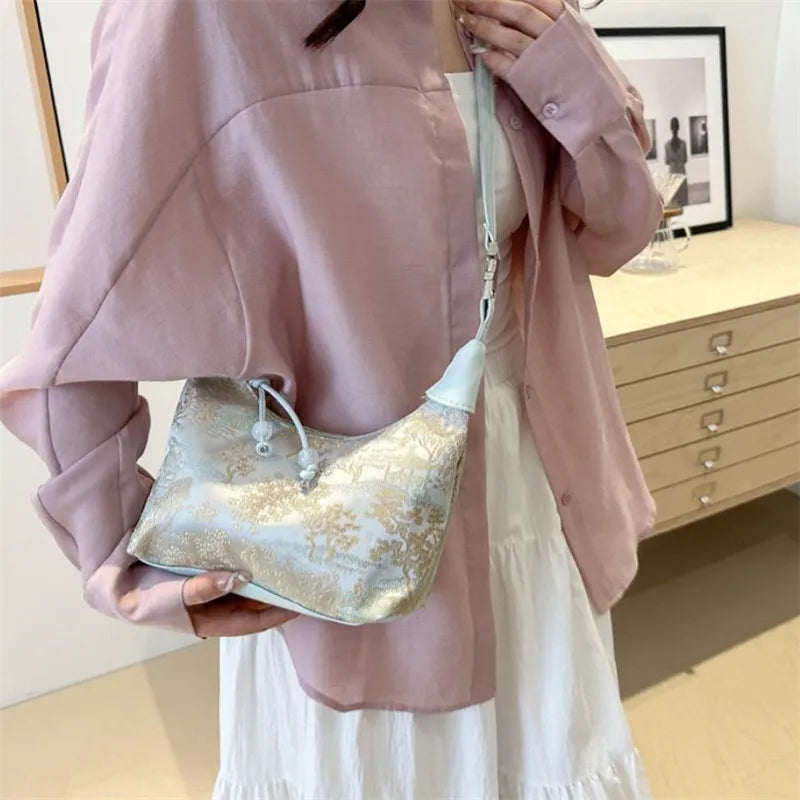 Chic Trend Tote Bag for Women Light Simple Shoulder Crossbody Bags with Large Capacity for Women Portable Phone Bag Coin Purse