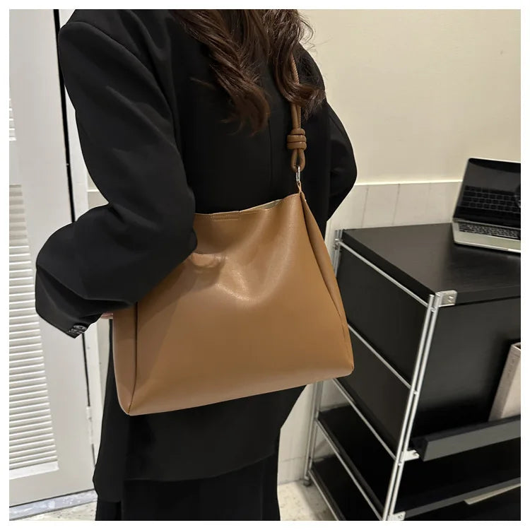 Fashionable High Quality Texture Crossbody Bag, Synthetic Leather Bucket Tote Bag, Single Shoulder Bag for Commuting Women's Bag