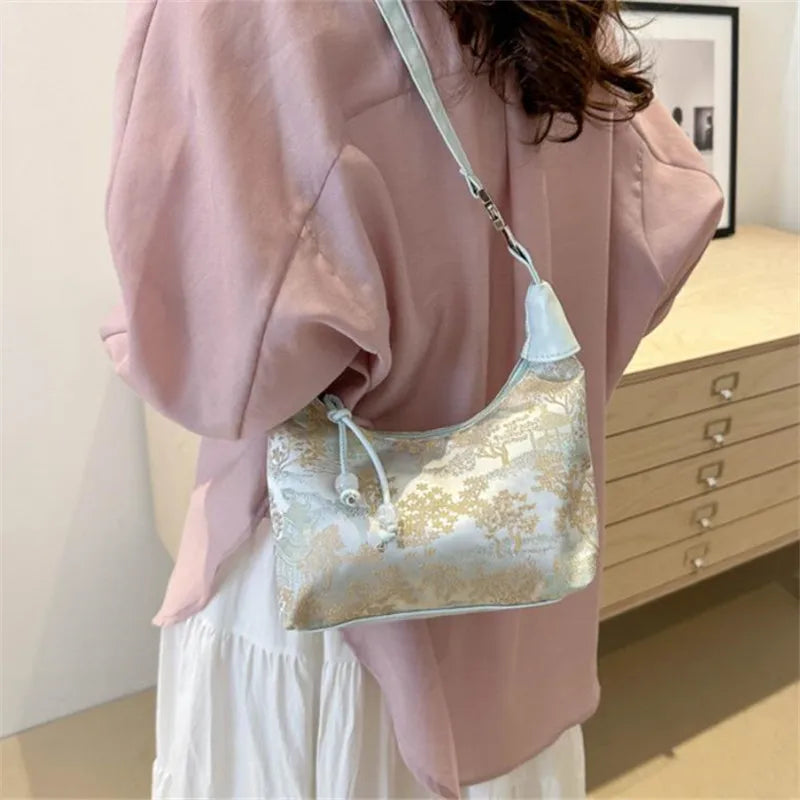 Chic Trend Tote Bag for Women Light Simple Shoulder Crossbody Bags with Large Capacity for Women Portable Phone Bag Coin Purse