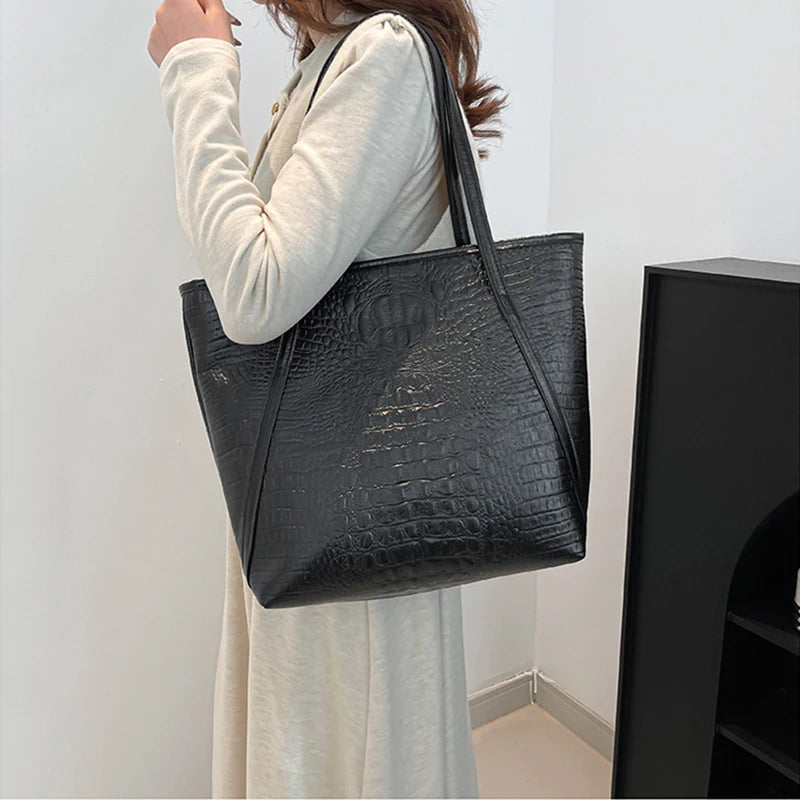 Vintage Crocodile Leather Women Handbag Large Capacity Shoulder Shopping Bag Travel Ladies Fashion Commuter Totes