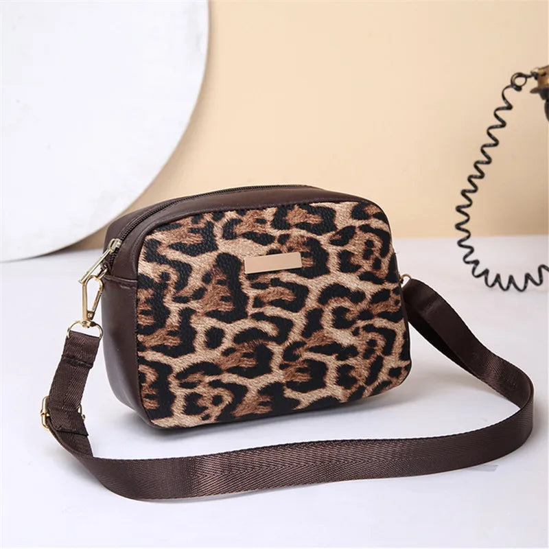 Leopard Print Crossbody Bag for Women, Fashion Casual Shoulder Bag, Lightweight Purse, Versatile for Office, Daily, Going Out