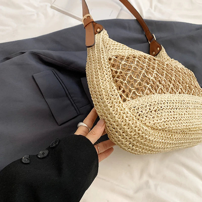 Women Hollow Shoulder Bag Large Capacity Straw Weaving Travel Handbag Adjustable Strap Shopper Tote Bag