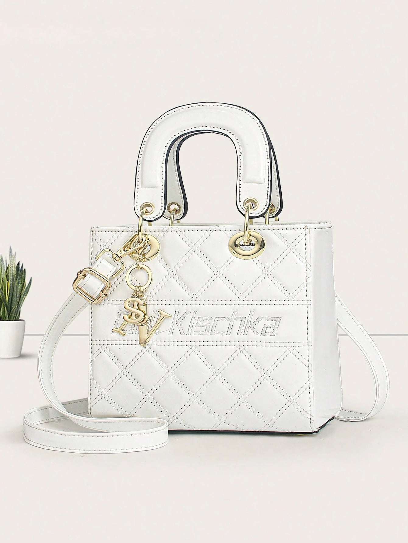 Ladies' handbag with fashionable diamond grid glossy surface, high-end sense, shoulder bag, elegant temperament, square bag