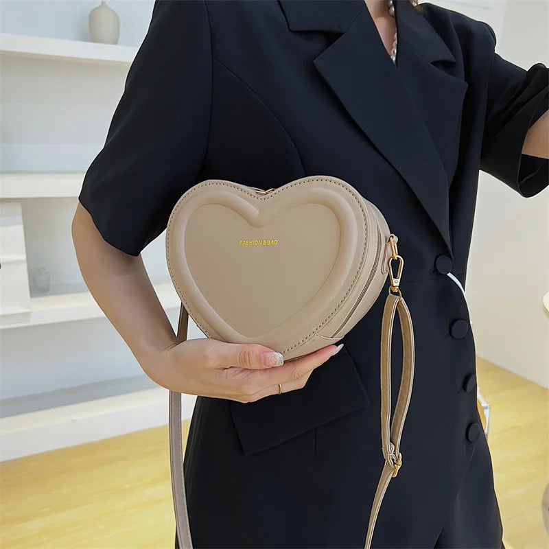 Fashion Heart Shape Crossbody Bags For Women New Solid Color PU Leather Shoulder Bag Casual Ladies Handbags Designer Female Bags