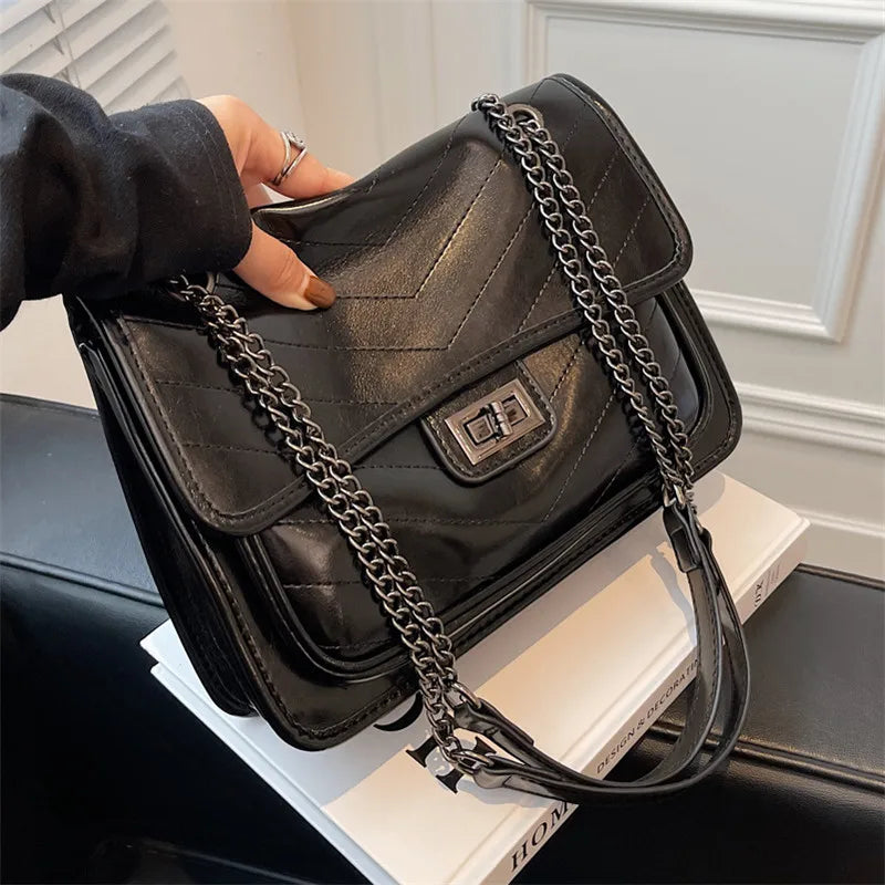 Versatile Chain Pu Shoulder Bag, European American Vintage Armpit Bag, Stylish Buckle Cross Body Bags for Women Office Workers