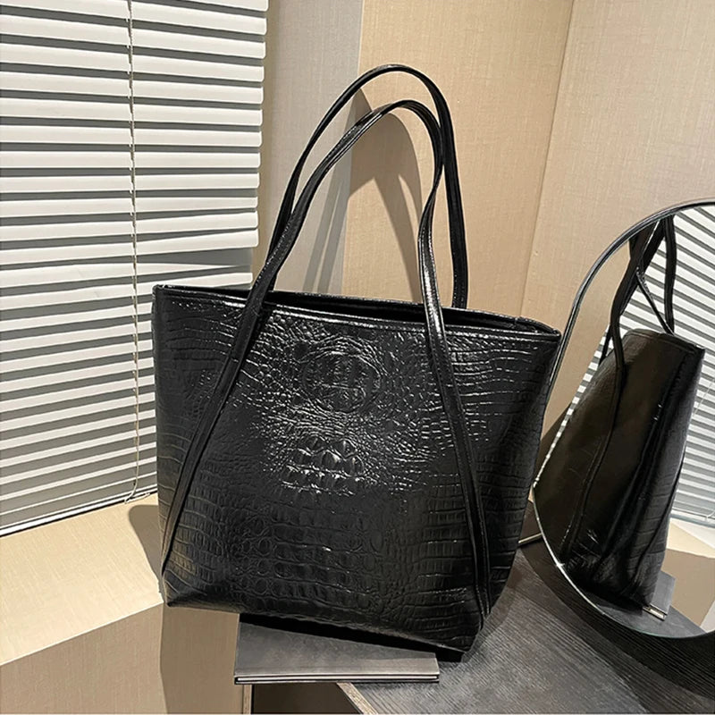 Vintage Crocodile Leather Women Handbag Large Capacity Shoulder Shopping Bag Travel Ladies Fashion Commuter Totes