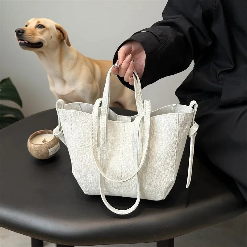 Stylish Casual Tote Bag, Large Capacity PU Leather Handbag Women Wing Bag, Fashionable Woman Bags, Commuting Armpit Shoulder Bag