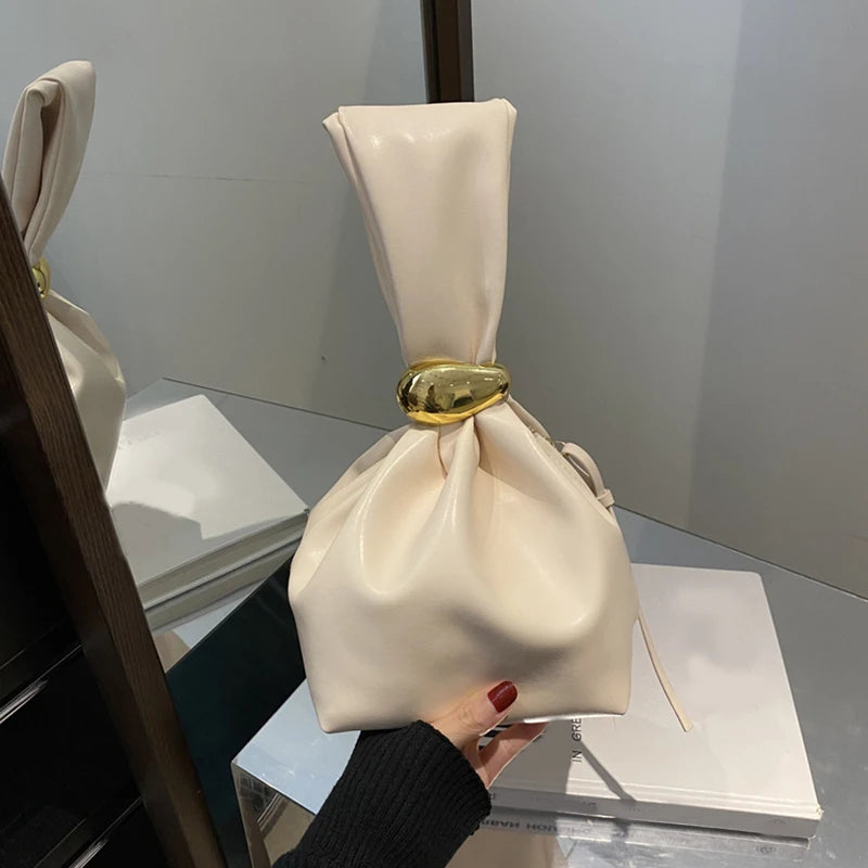 Design Mini PU Leather Dumpling Niche Clutch Bags for Women Fashion Knotted Female Retro Shoulder Bag Wrist Handbags and Purses