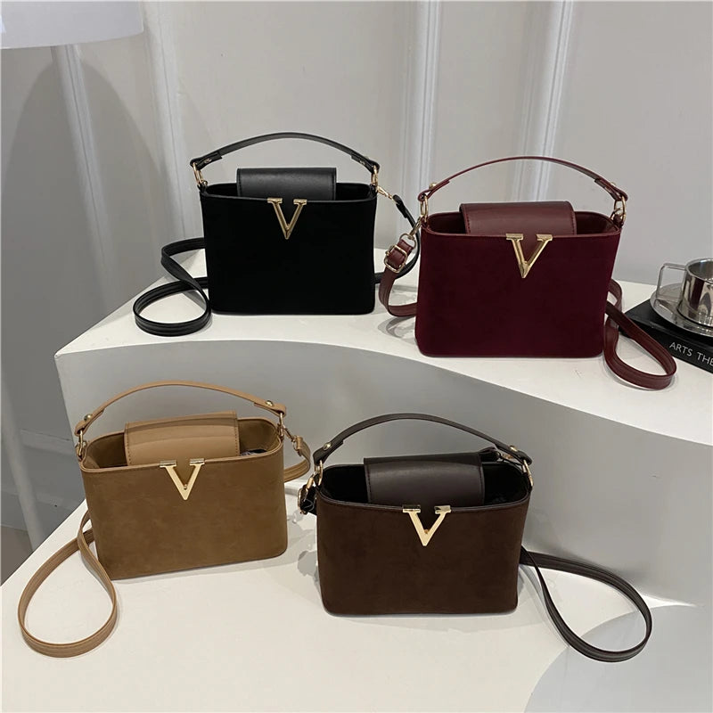 Fashionable Mini Suede Women's Bag, Faux Suede Tote Bag, Simple Hardware Lock Buckle Decoration Handbag Purse Cross Body Bags