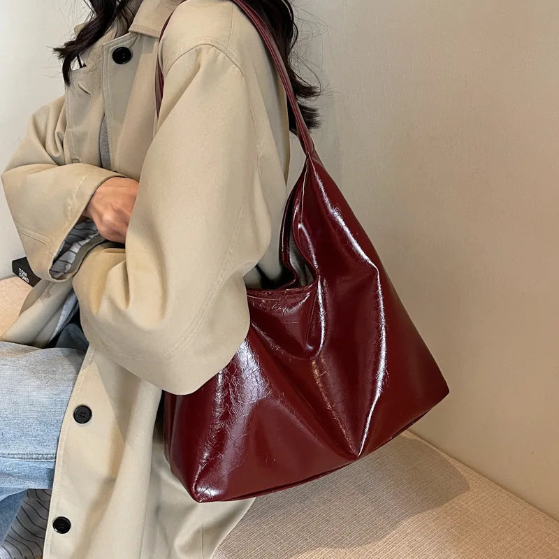 Soft PU Leather Quality Underarm Bag Vintage Wine Red Ladies Shoulder Bag Commuter Large Handbag Women's Versatile Tote Bag