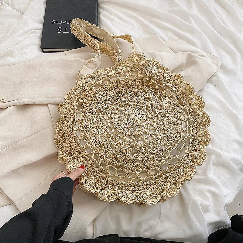 Summer Round Straw Bag Women Woven Rattan Beach Bag Hot New Shoulder Bag Circle Hollow Out Handle Bag Casual Shopper Tote Pouch
