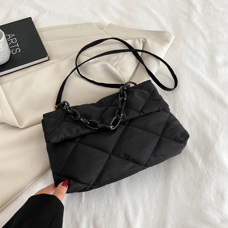 Fashion Chain Crossbody Bags Women Winter Cotton Padded Quilted Shoulder Bags Casual Large Capacity Simple Female Handbags