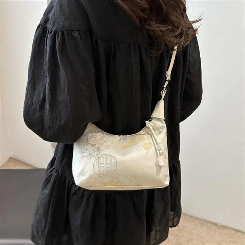 Chic Trend Tote Bag for Women Light Simple Shoulder Crossbody Bags with Large Capacity for Women Portable Phone Bag Coin Purse