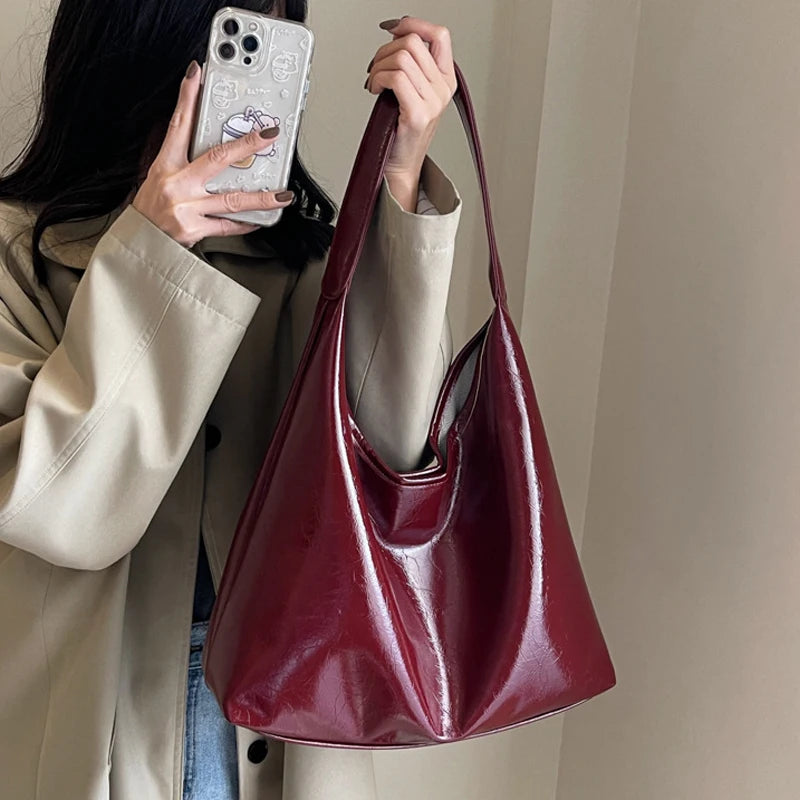 Soft PU Leather Quality Underarm Bag Vintage Wine Red Ladies Shoulder Bag Commuter Large Handbag Women's Versatile Tote Bag