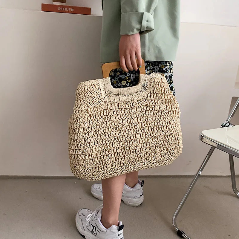 Summer Woven Straw Handbag Female Wooden Handle Bag Large Capacity Travel Beach Bag Fashion Style Totes Hollow out Tote Bolsa