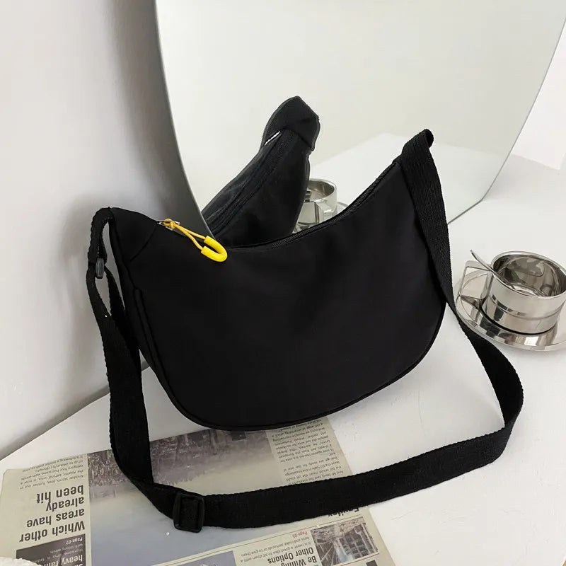 Nylon Half Moon Crossbody Bags for Women, Stylish Dumpling Bag, Small Armpit Shoulder Bag for Daily Use, Work, Outing, Party.