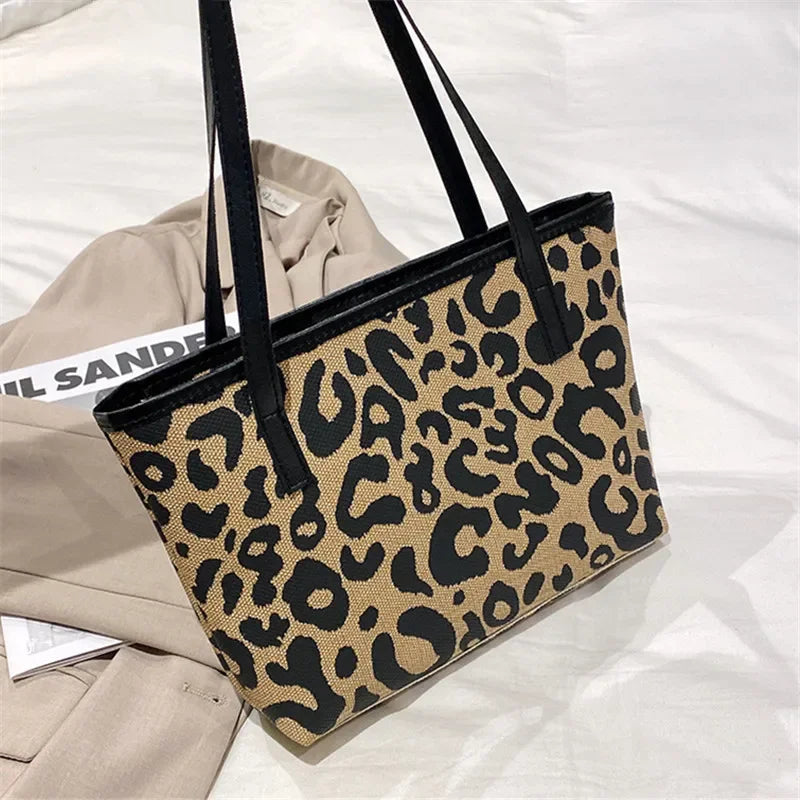 Stylish Crocodile Pattern Pu Underarm Bag Versatile Women Small Tote Bags Fashionable Leopard Handbag Chic Quilted Shoulder Bag