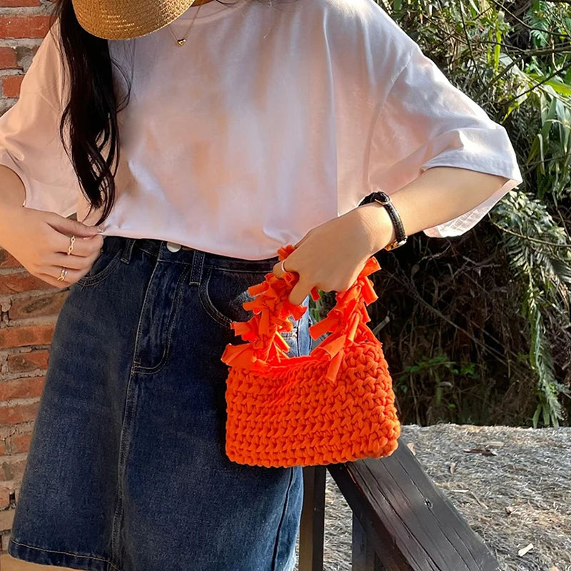 Spring And Summer Handwoven Women's Handheld Bag Leisure Small Fresh Hollow Out Small Design Holiday Bag