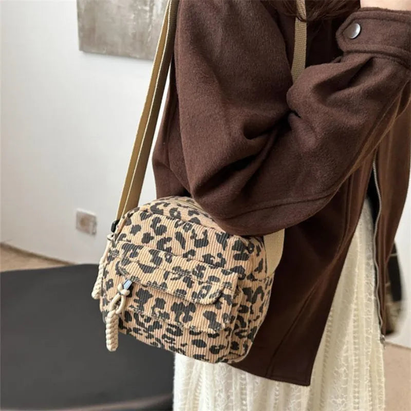 Women's Casual Mini Crossbody Bag, Corduroy Design Phone Bag, Adjustable Strap, Zipper Closure, Single Shoulder Purse