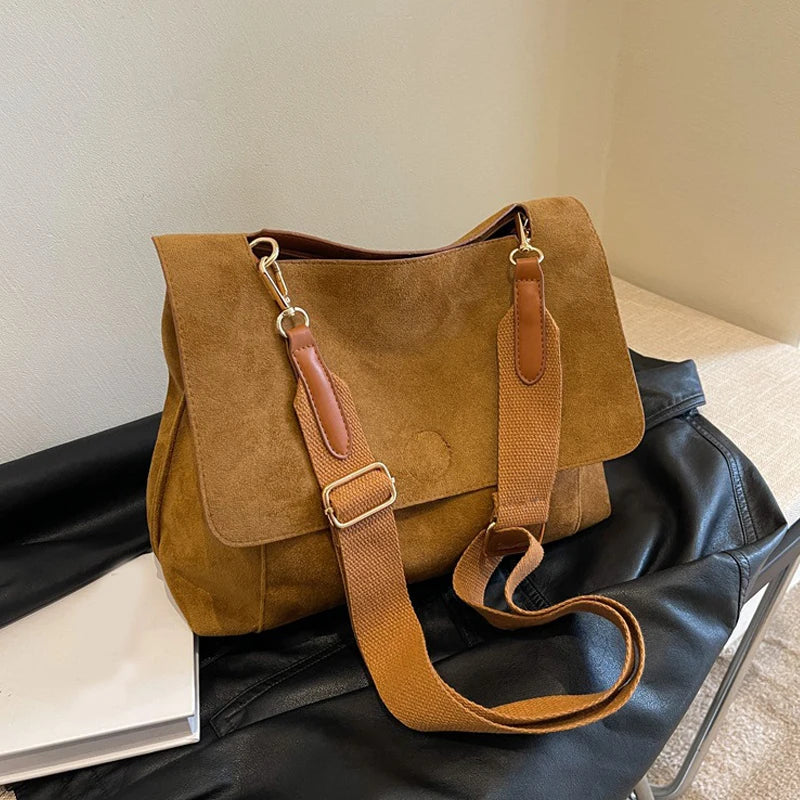 Women Mailman's Flap Bag Matte Suede Versatile Winter Large Capacity Crossbody Bag Single Shoulder Bag Shopper Totes