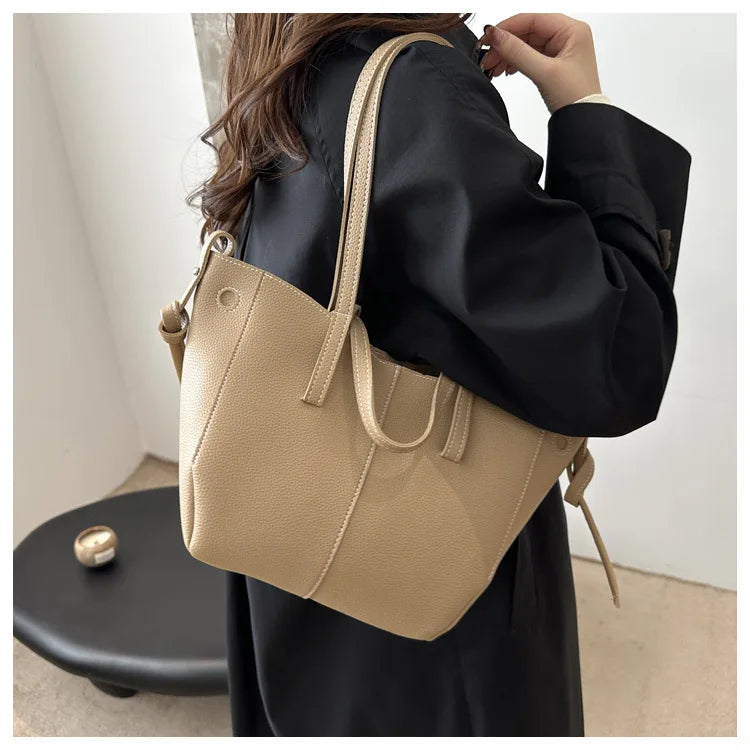 Stylish Casual Tote Bag, Large Capacity PU Leather Handbag Women Wing Bag, Fashionable Woman Bags, Commuting Armpit Shoulder Bag