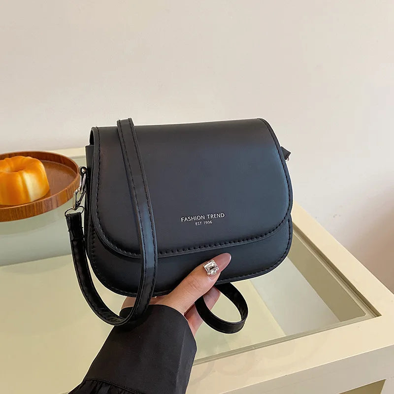 Fashionable Synthetic Leather Crossbody Bag, Womens Shoulder Bag, Simple Square Design, Adjustable Strap, Suitable for Daily Use