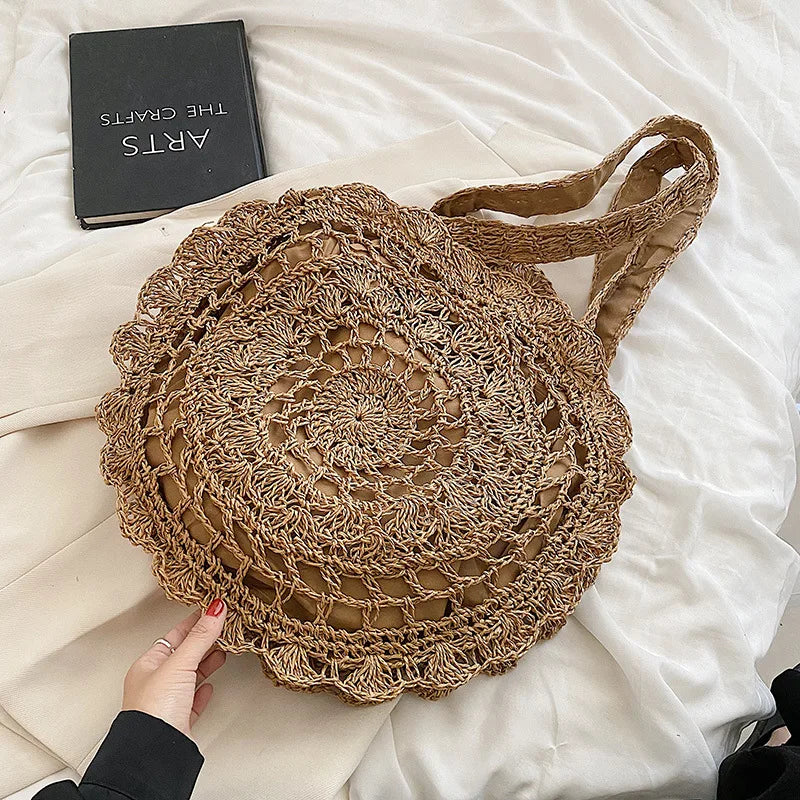 Summer Round Straw Bag Women Woven Rattan Beach Bag Hot New Shoulder Bag Circle Hollow Out Handle Bag Casual Shopper Tote Pouch