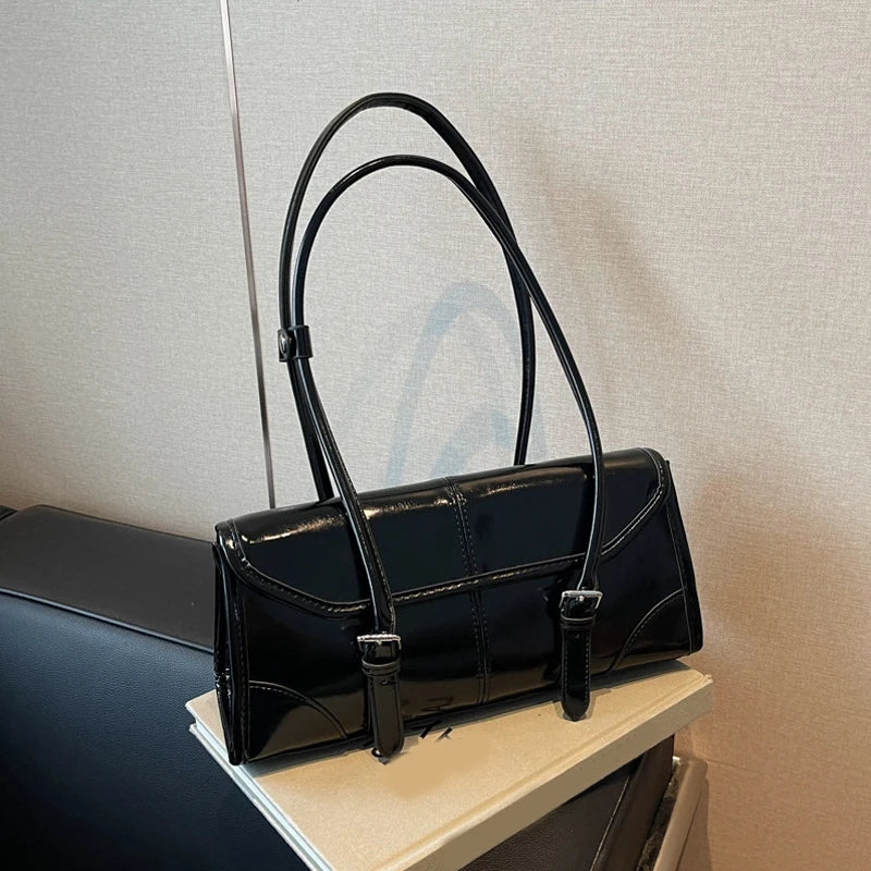 High End Burgundy Oil Wax PU Leather Underarm Bag Elegant Women's Magnetic Buckle Shoulder Bag Commuter Versatile Ladies Tote Ba