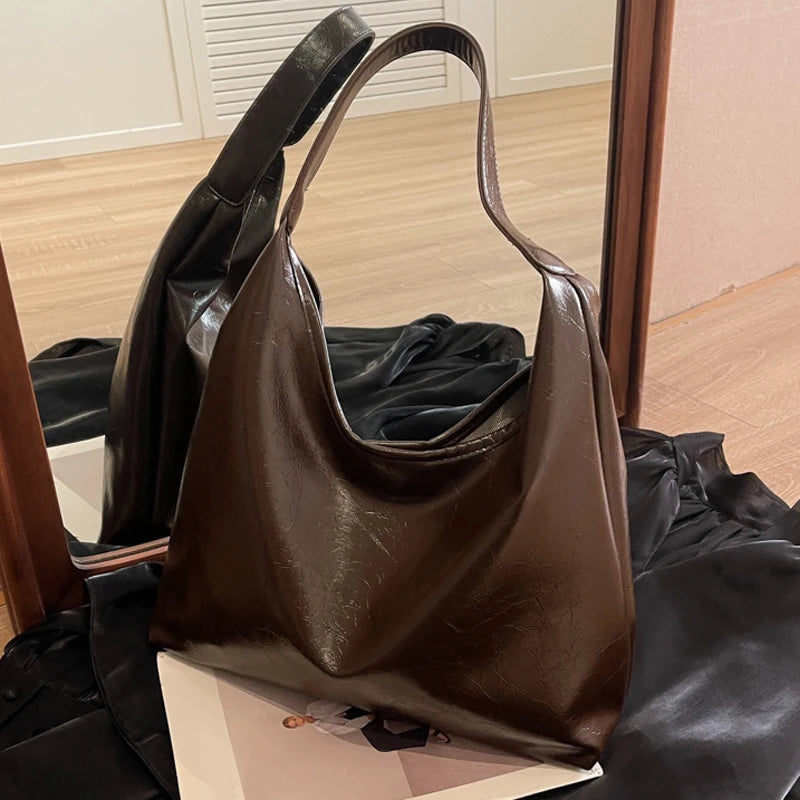 Soft PU Leather Quality Underarm Bag Vintage Wine Red Ladies Shoulder Bag Commuter Large Handbag Women's Versatile Tote Bag