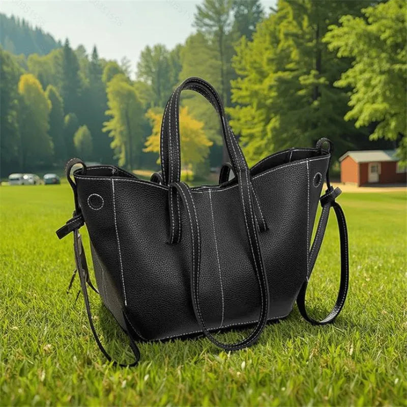 Stylish Casual Tote Bag, Large Capacity PU Leather Handbag Women Wing Bag, Fashionable Woman Bags, Commuting Armpit Shoulder Bag