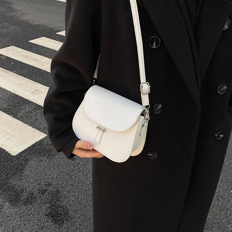 Fashion Women Crossbody Saddle Bag PU Leather Small Handbags Purses Retro Semicircle Designer Messenger Bags Female Clutch Tote