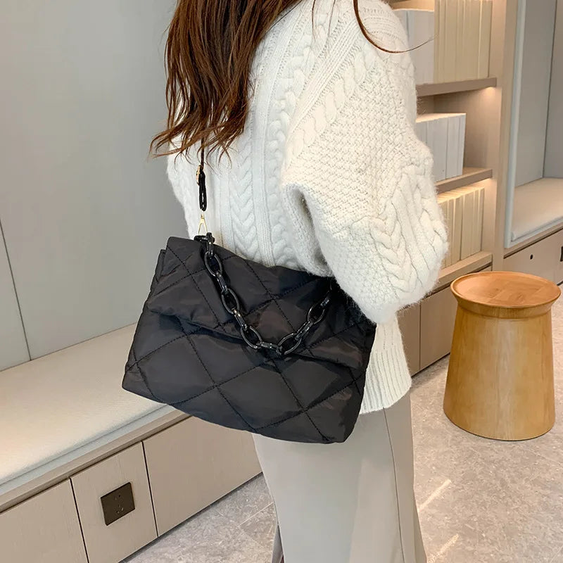 Fashion Chain Crossbody Bags Women Winter Cotton Padded Quilted Shoulder Bags Casual Large Capacity Simple Female Handbags
