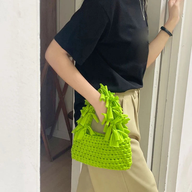 Spring And Summer Handwoven Women's Handheld Bag Leisure Small Fresh Hollow Out Small Design Holiday Bag