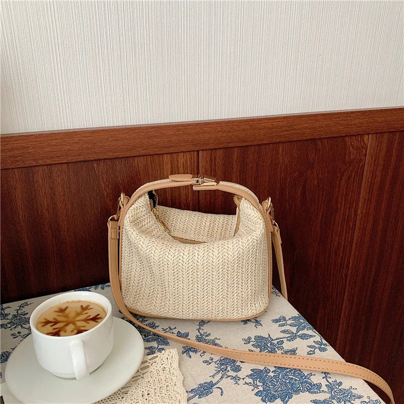 Straw Crossbody Bag For Women Fashion Bohemian Small Knitting Summer Purse And Handbag Ladies Casual Vacation Bucket Beach Bags